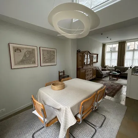Holiday home Hamiltonhouse Bruges